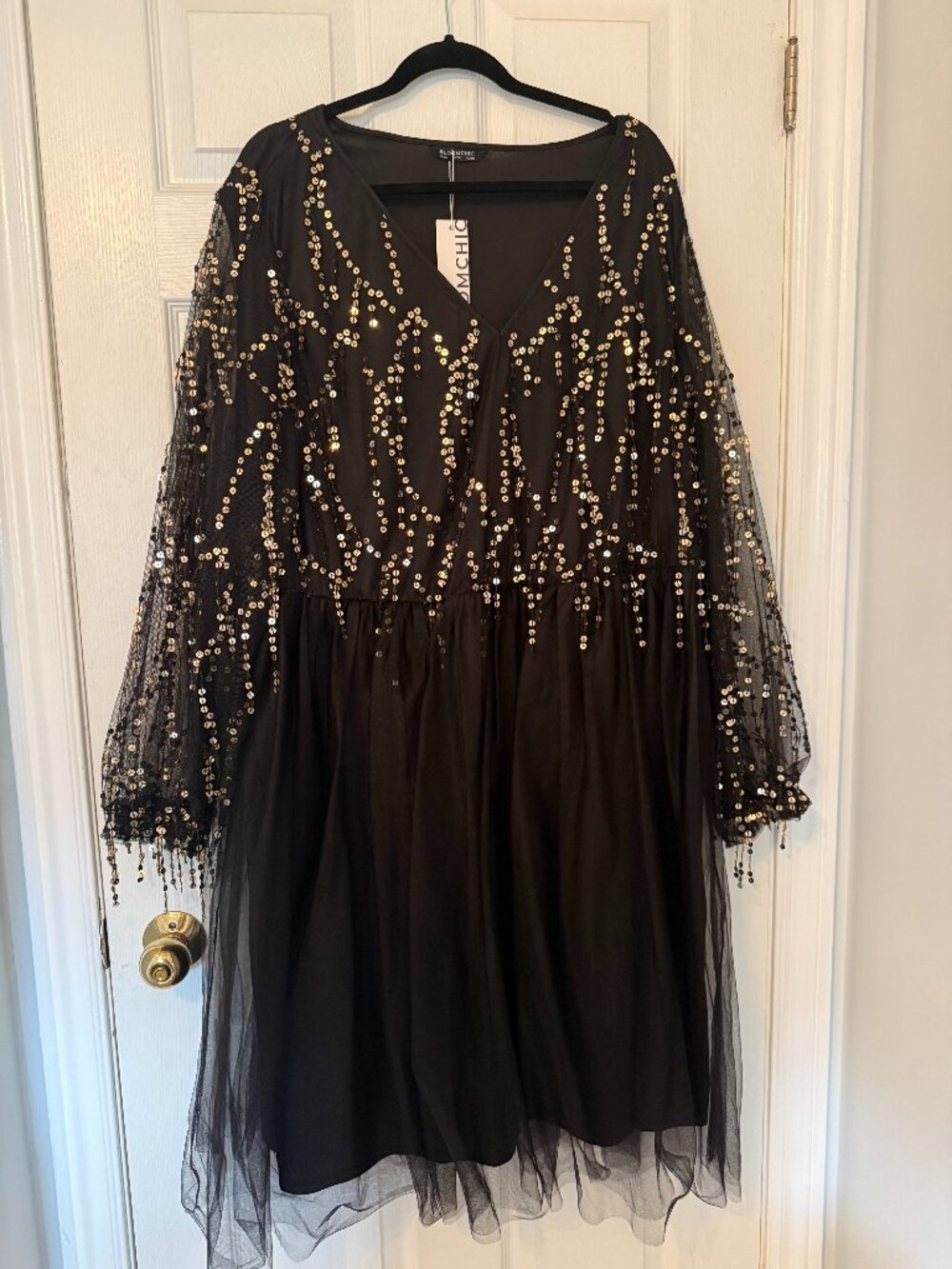 BloomChic Plus Size US 26 Black & Gold Sequin Tulle Dress